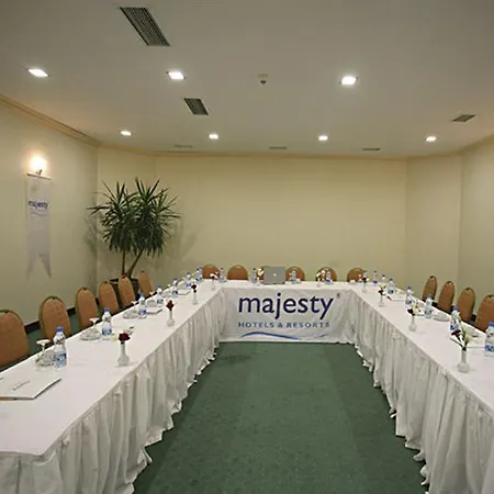 Hotell Majesty Belizia 4*